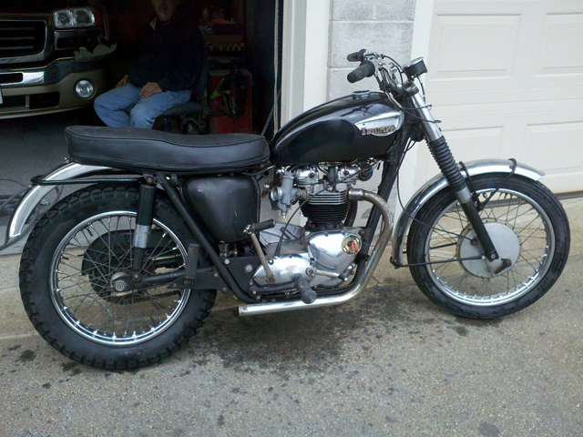 Vintage collectible British motorcycle restorations, Doug's Cycle Barn, MA, RI, CT, NH, ME, VT, NY